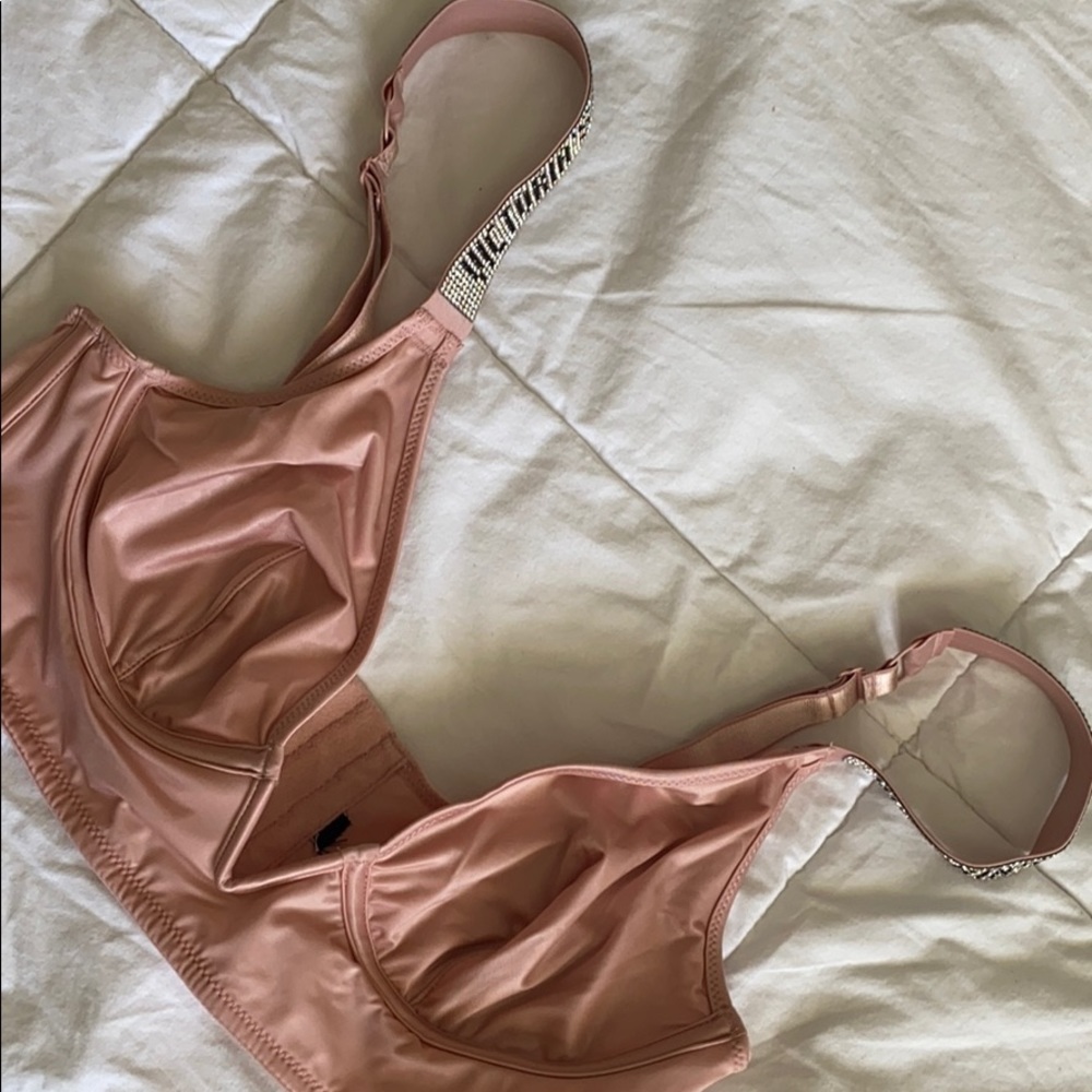 Victoria Secret Set - Picture 6 of 6